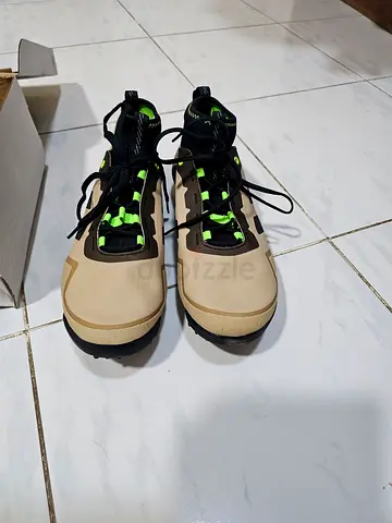Adidas Gravel shoe