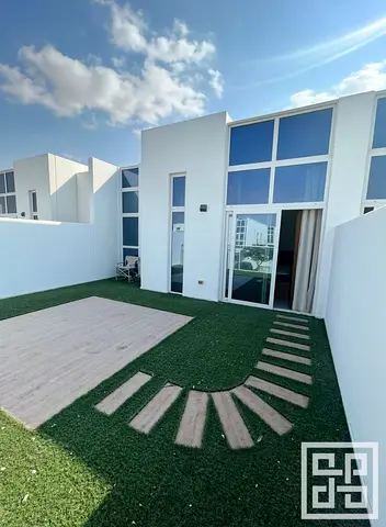 Spacious 4-bedroom townhouse in Pacifica Cluster