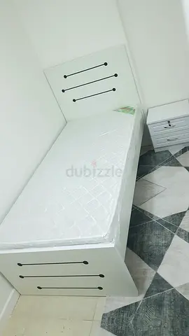 Single bed frame with mattress - white,