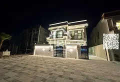 Super deluxe villa for sale in Al-Haliou 1
