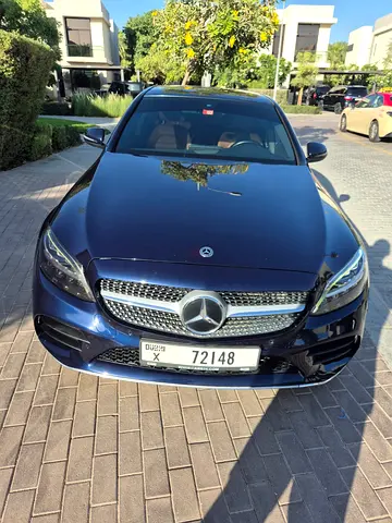 Mercedes-Benz C-Class C200 Avantgarde 2020 - moving country