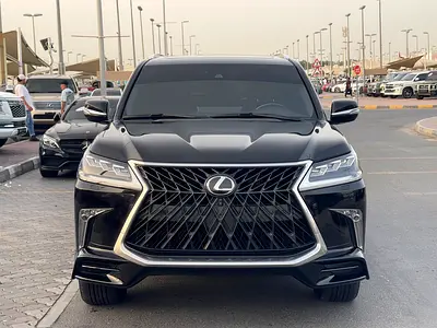 لكذس LX570 اسود سجنيتشر Lexus LX 570 Signature 2020 | GCC Specs | Low Mileage | Full Service History