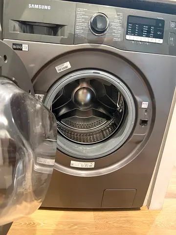 Samsung Front Load Washing Machine - Good Working Condition