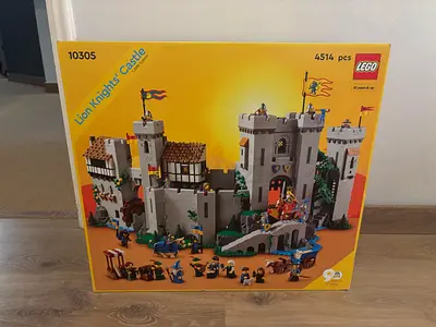 Lego - Lion Knights Castle