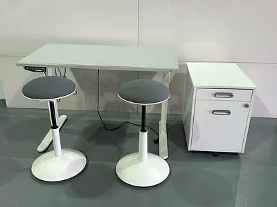 Hight Adjustable Office Desk/ Adjustable Stool