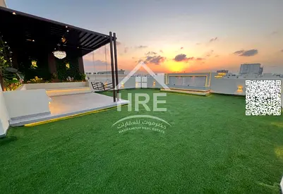 Classic villa with private roof and full furnishings