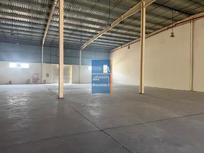 Warehouse in a Prime Commercial Zone for Industrial Use