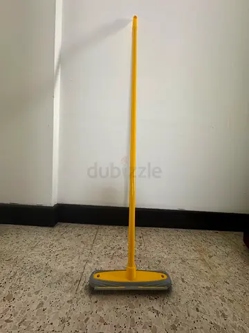 Hard bristle broom
