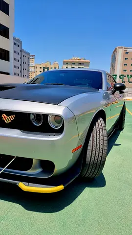 Dodge Challenger SXT Plus 2016 - Well Maintained - American Specs