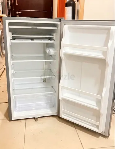 Small single-door refrigerator - used, working (compact fridge) - Free delivery