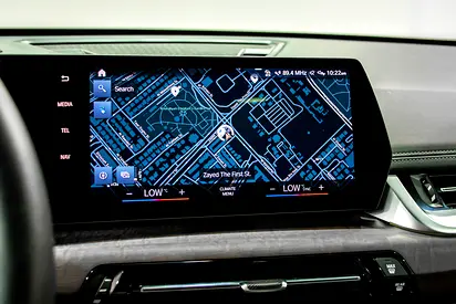 2023 BMW IX1 — фото 13