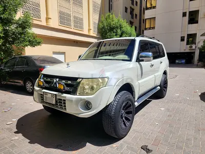 Mitsubishi Pajero GLS Top 5 Door 2014 | GCC Specs | Well Maintained