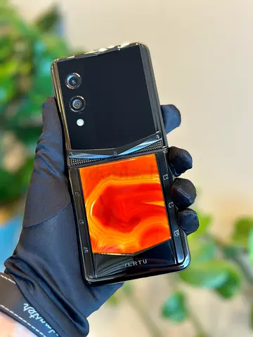 Vertu Quantum flip Red agate