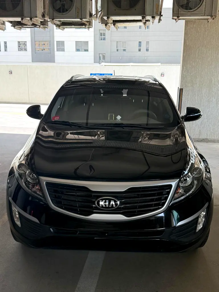 Kia Sportage 2014 — photo 1 of 5