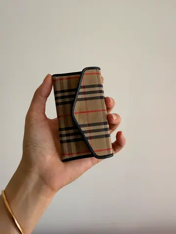 Burberry card holder