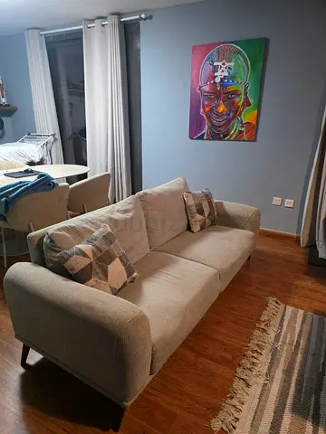3+2 Sofa