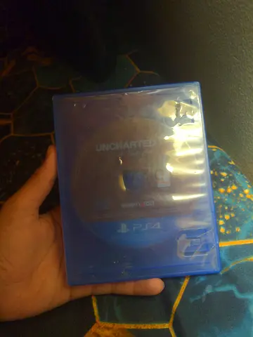 Uncharted 4 PS4 (Disc in Case) - Good Condition