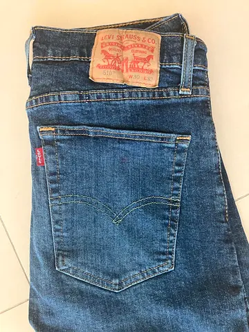 Levis 510 Skinny Fit Jeans, Blue Wash, Size W30 L32 Authentic Levis 510 in a medium indigo blue wa