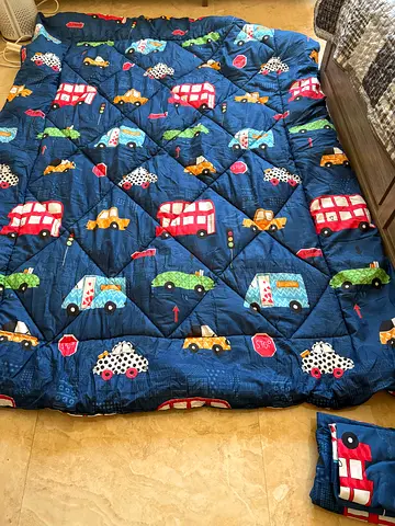 Kids comforter