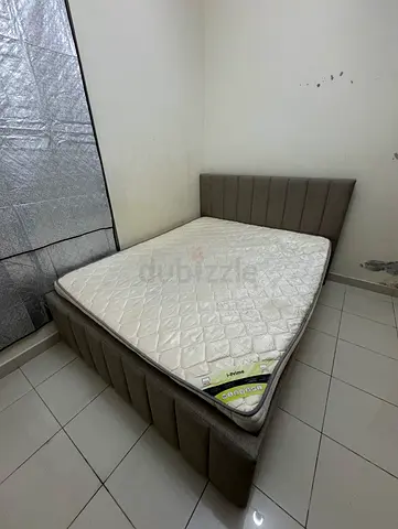 Modern Upholstered Queen Size Bed Mattress Included