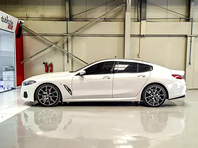 2022 BMW 8-SERIES photo 5