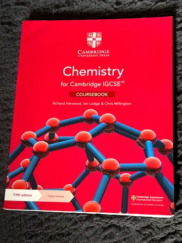 Cambridge IGCSE Chemistry Coursebook (Fifth Edition) - Excellent Condition, not used before