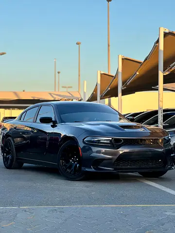 Dodge Charger SXT 2018 - American Specs - Excellent Condition