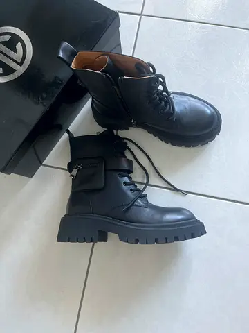 Boots for ladies