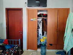 Bed space available in international city