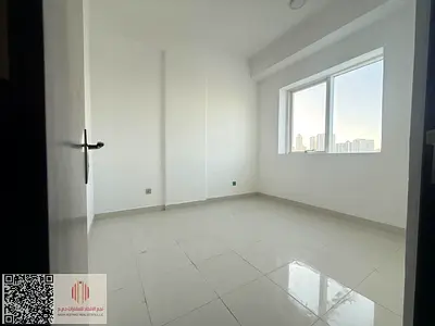 Apartment for Rent in Liwara – Prime Location Near the Corniche A great rental opportunity in Liwara, located in a vibrant area close to the Corniche