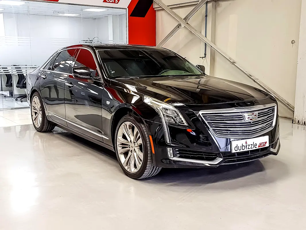 Cadillac CT6 2017 — photo 1 of 15