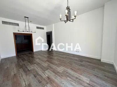 Upgraded Kitchen | Garden View| Available 25th May