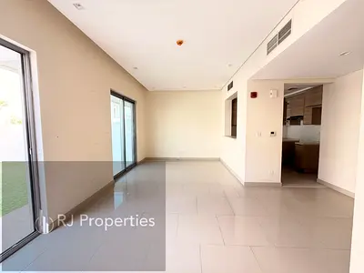 Luxury 3BHK Townhouse Huge Garden Peaceful Community With All Amenities Affordable price