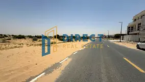 One step separates you from Dubai... and two steps to designing your dream villa in Al Hooshi