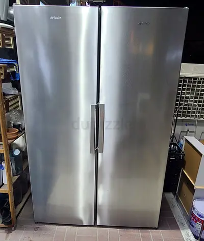 SMEG freestanding separate fridge freezer