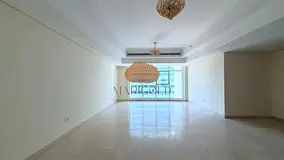 HUGE | FAMILY BUILDING | PREMIUM LOCATION