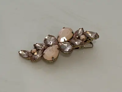 Crystal and Pearl Decorative Hair Clip