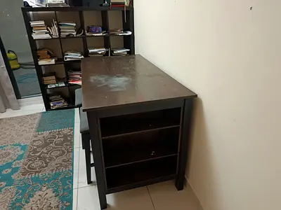 Dinning table with 4 chairs