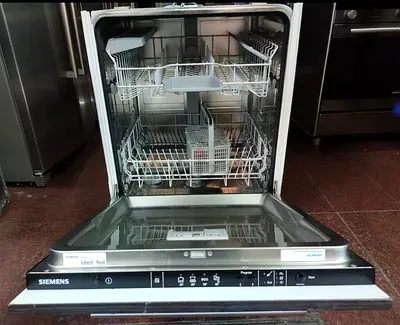 Siemens latest model 2 rack dishwasher 12 place built-in fully integrated standard size