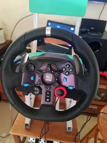 Logitech g29 (PS4/PS5/PC)