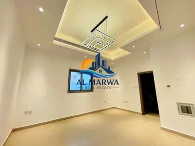 Luxurious brand new home prime location cheap price