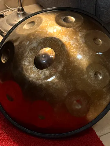 Handpan D Chord 9 440 hz