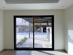 Middle villa in Sharjah Sustainable City at a special price, negotiable.