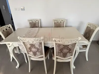 Dining Set Table + 4 chairs + 2 arm chair Extendable