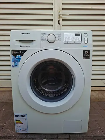 This Samsung inverter,  8kg washing machine,  perfect working