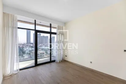 Facing Lagoon | Kitchen Appliances | 4 Cheques