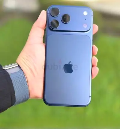 🔥 Like New iPhone 17 Pro Max 512GB Blue – Save Big Compared to Store Price! 🔥