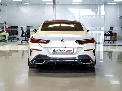 2022 BMW 8-SERIES photo 7