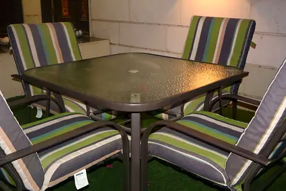 Premium Outdoor Patio  Dining Set | Like New | Rarely Used
