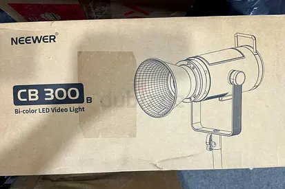 Neewer CB300 Bi-color LED Video Light - New in Box